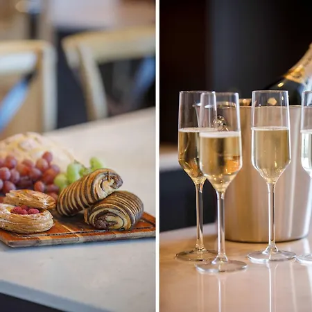 Walpole Getaway - Hot Tub, Games Room, Sleeps 8 בית נופש יורק