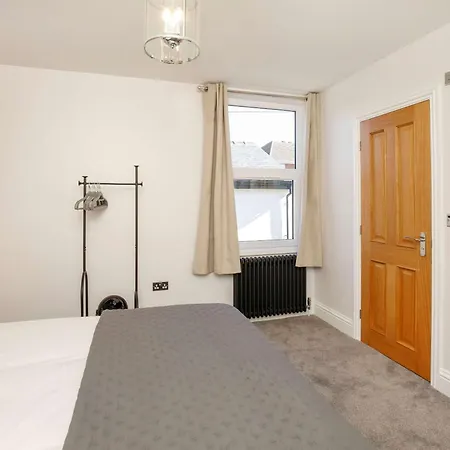 Vakantiehuis Walpole Getaway - Hot Tub, Games Room, Sleeps 8 York